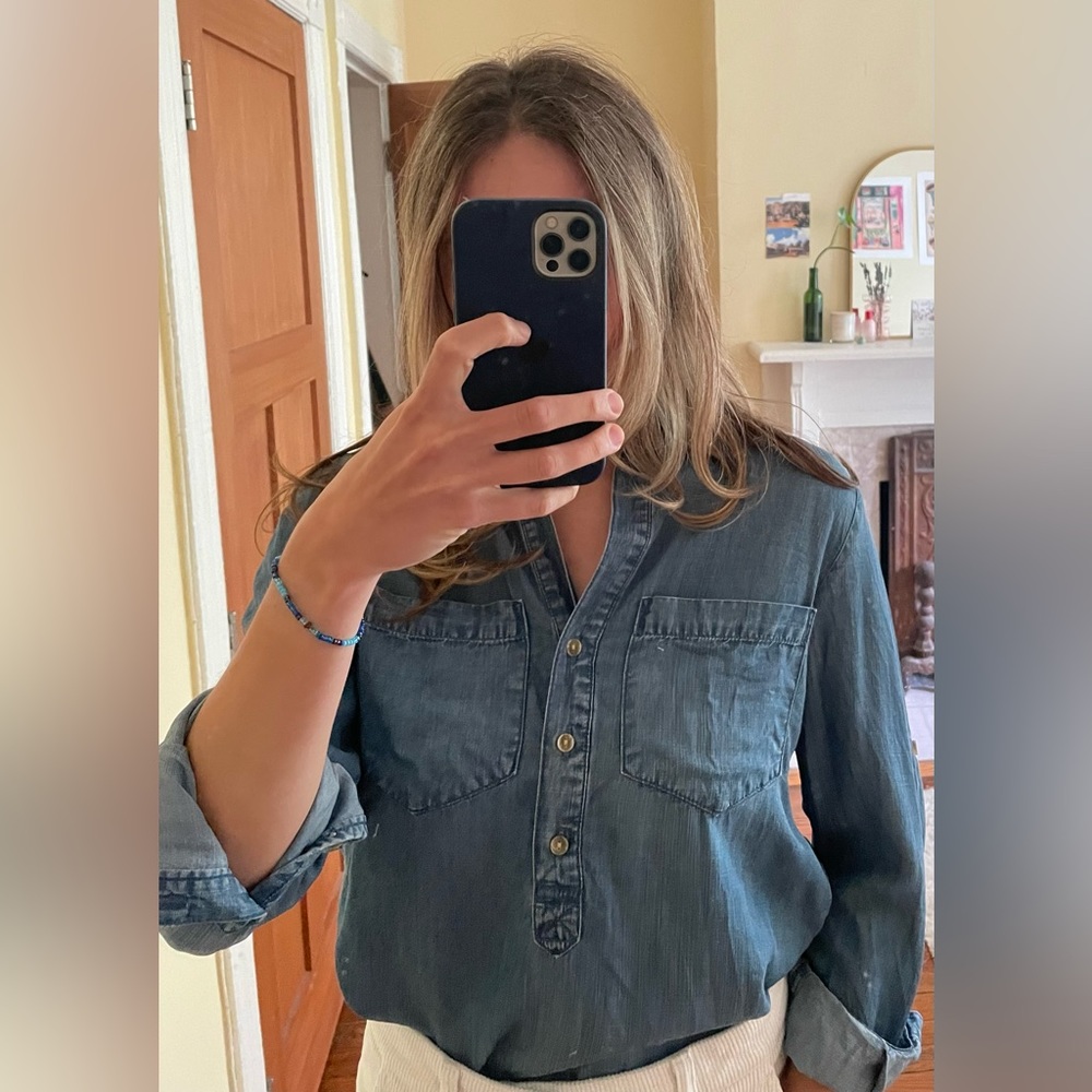 Cute denim shirt - size S